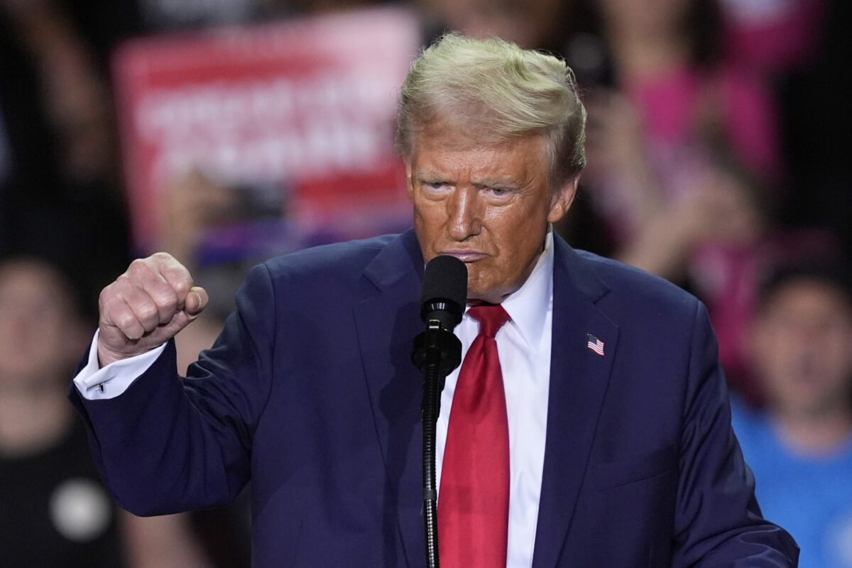 Trumpov prejav v Davose upokojil finančné trhy.